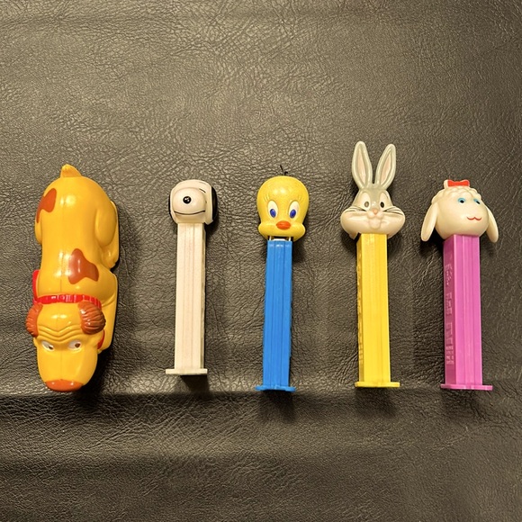 PEZ Other - PEZ Vintage Collectible candy Dispensers, Good Condition